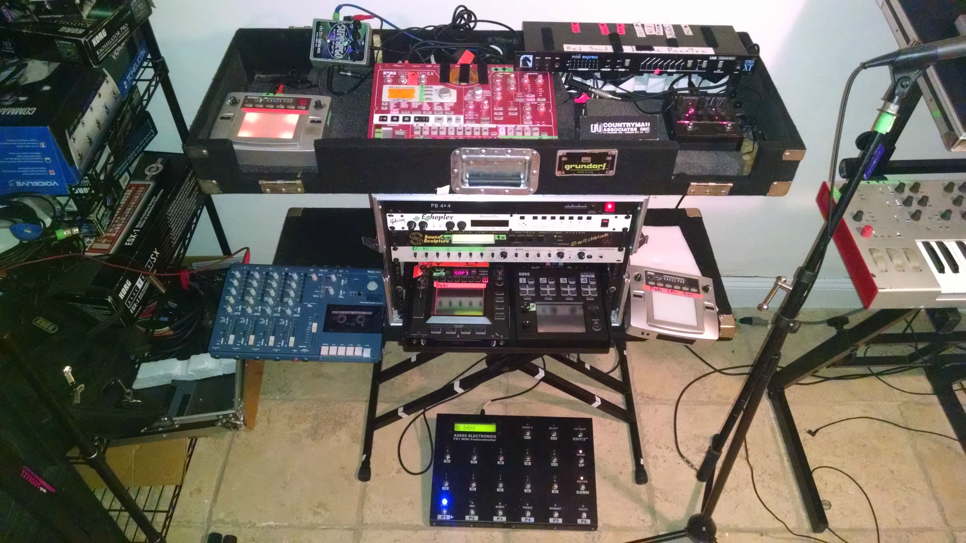 The MIDI Pile V 2.0 gets MIDI controlled  Stereo INSERT FX routing…